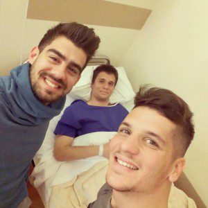 12283031_912944562128522_322919502_n